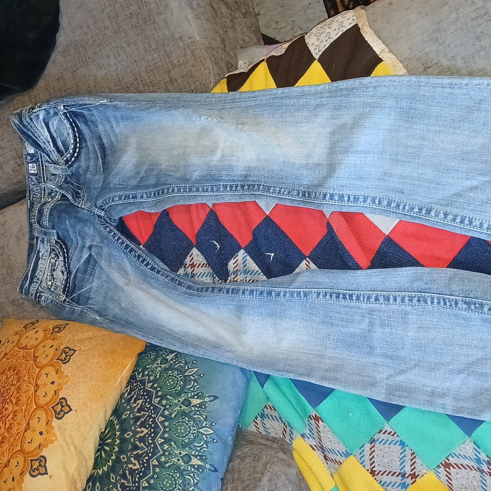 Woman's size 26 miss me boot cut blue jeans
